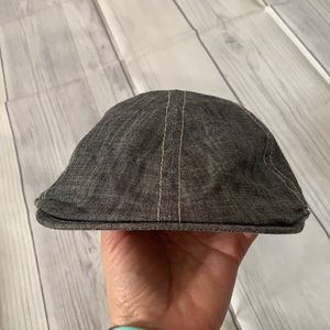 Baby Gap Hat size 6-12 months